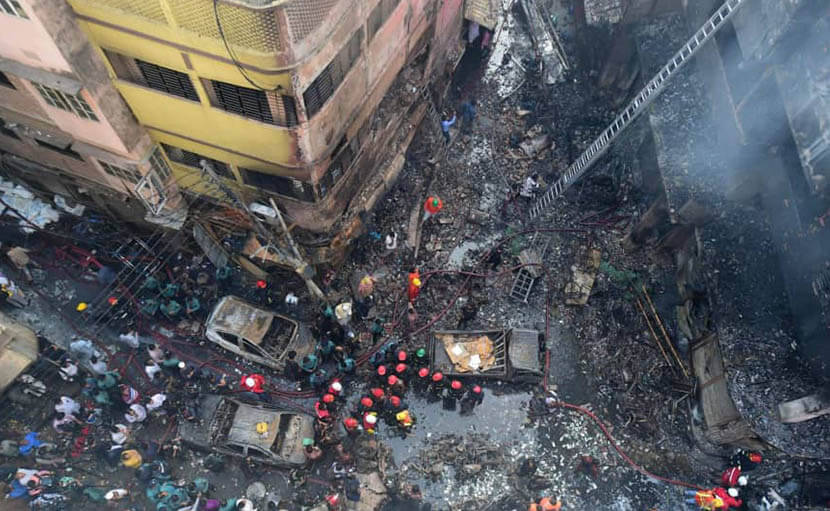 আগুন লাগলে করনীয় | ঝুঁকি ও ক্ষতি কমাতে ১০টি কার্যকরী কৌশল