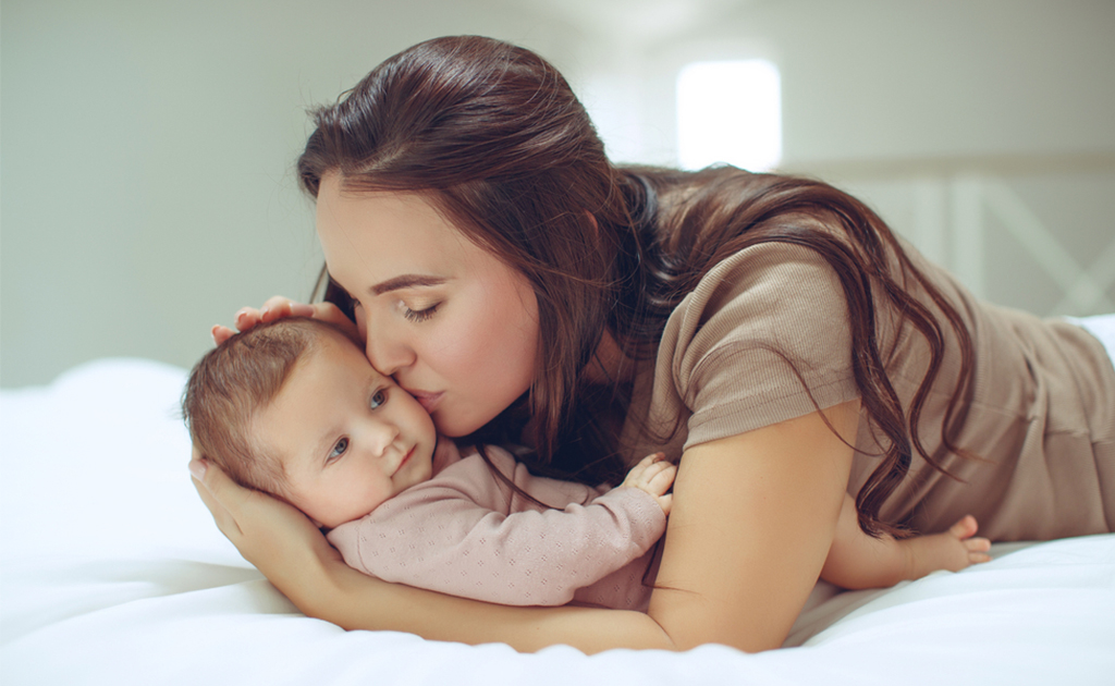 সন্তানের সাথে বন্ধুত্ব | ১০টি উপায় জানা আছে কি?